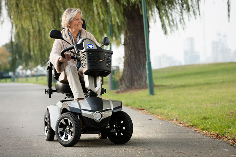 scooter para personas mayores